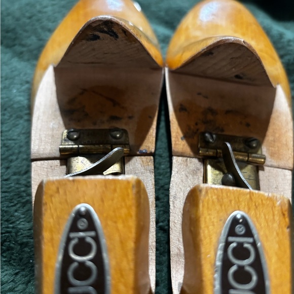 GUCCI Shoe Trees Vintage Adjustable Size 8 B Designer Wooden - - Picture 3 of 6
